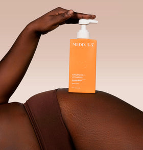Medix 5.5 Argan Oil + Vitamin E Cream application on skin