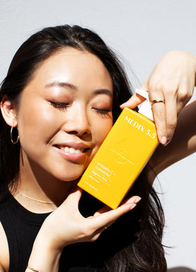 Medix 5.5 Vitamin C Cream showing texture on hand
