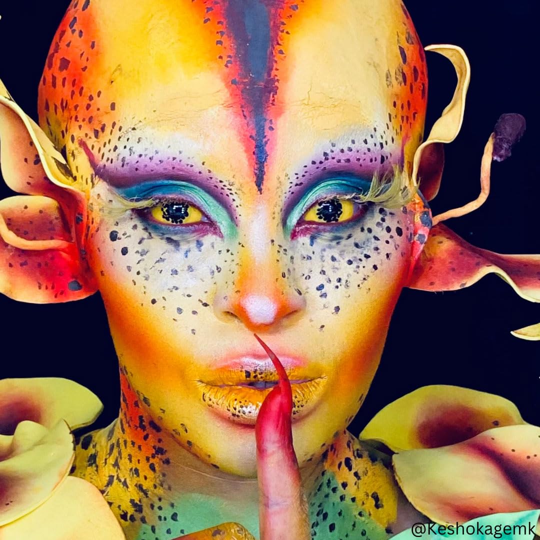 Mehron Makeup Liquid Makeup Yellow texture close-up