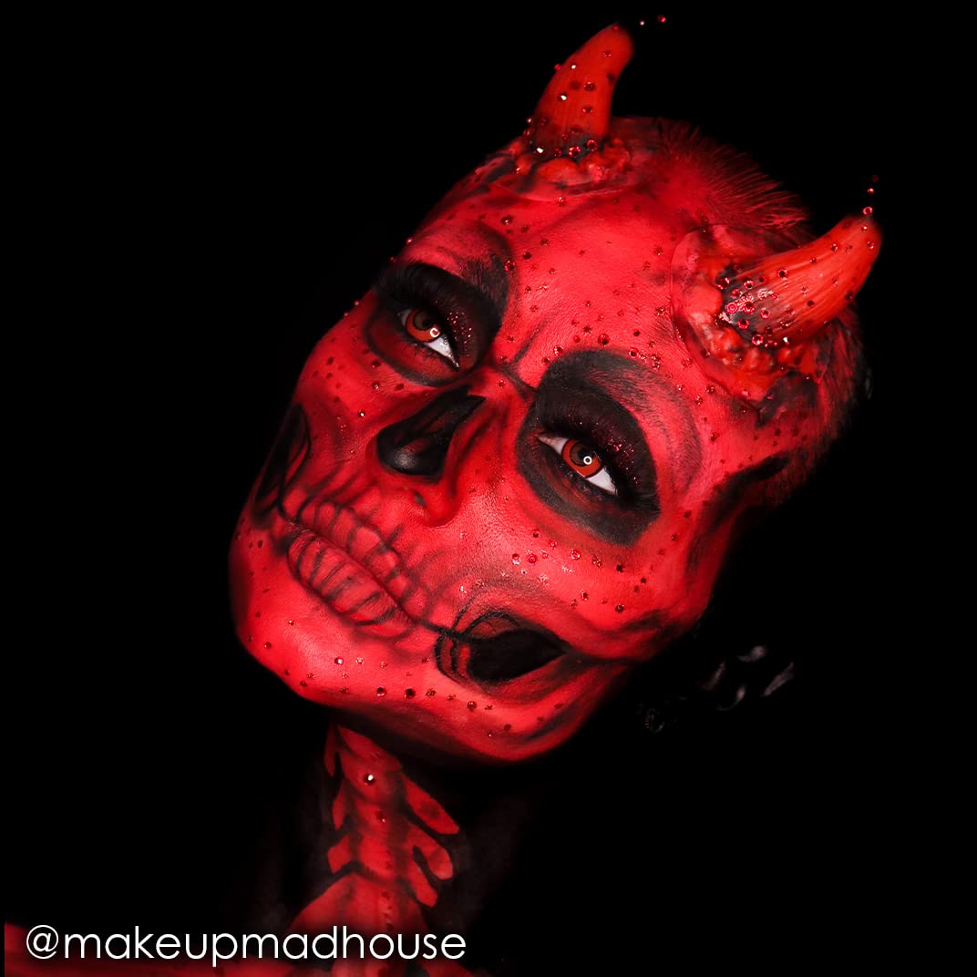 Mehron Makeup Paradise AQ Beach Berry in use at an event