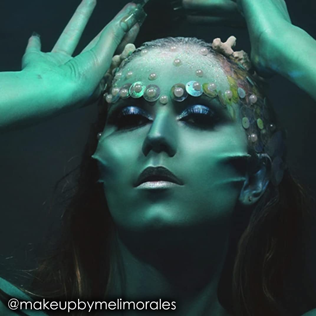 Mehron Makeup Paradise AQ Deep Sea body paint applied on skin