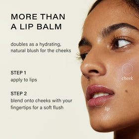 Melixir Vegan Lip Butter #05 Dewy Rose applied on lips