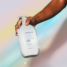 Method Body Wash Simply Nourish in shower setting