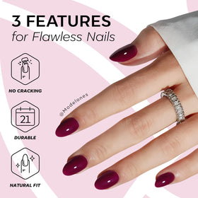 Mini nail file and cuticle stick from modelones kit