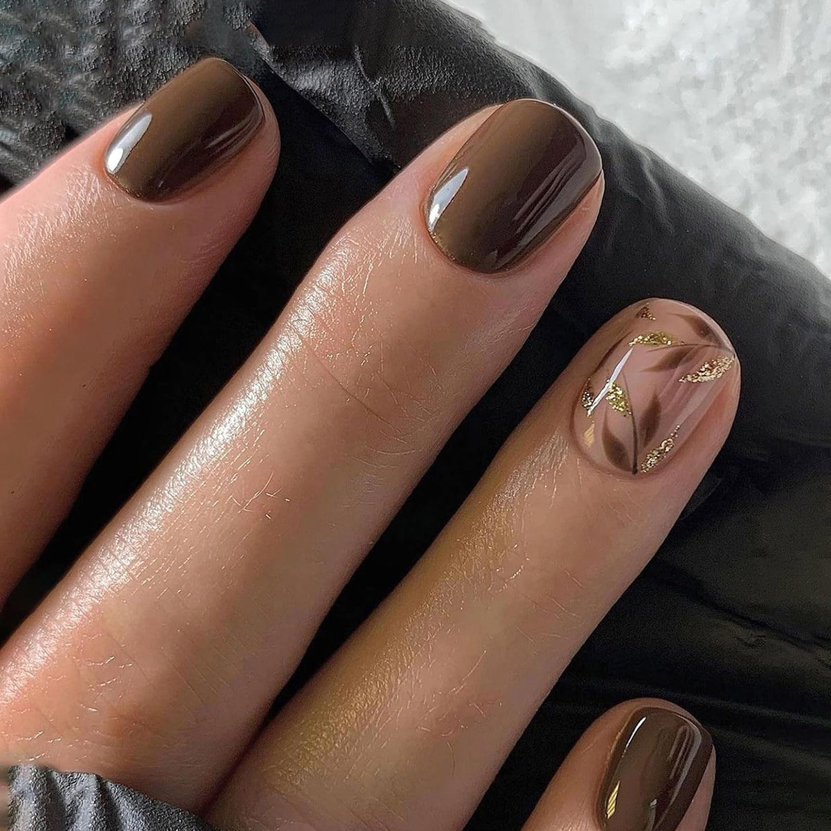 Mivota Brown Press On Nails Short Square 24pcs front view