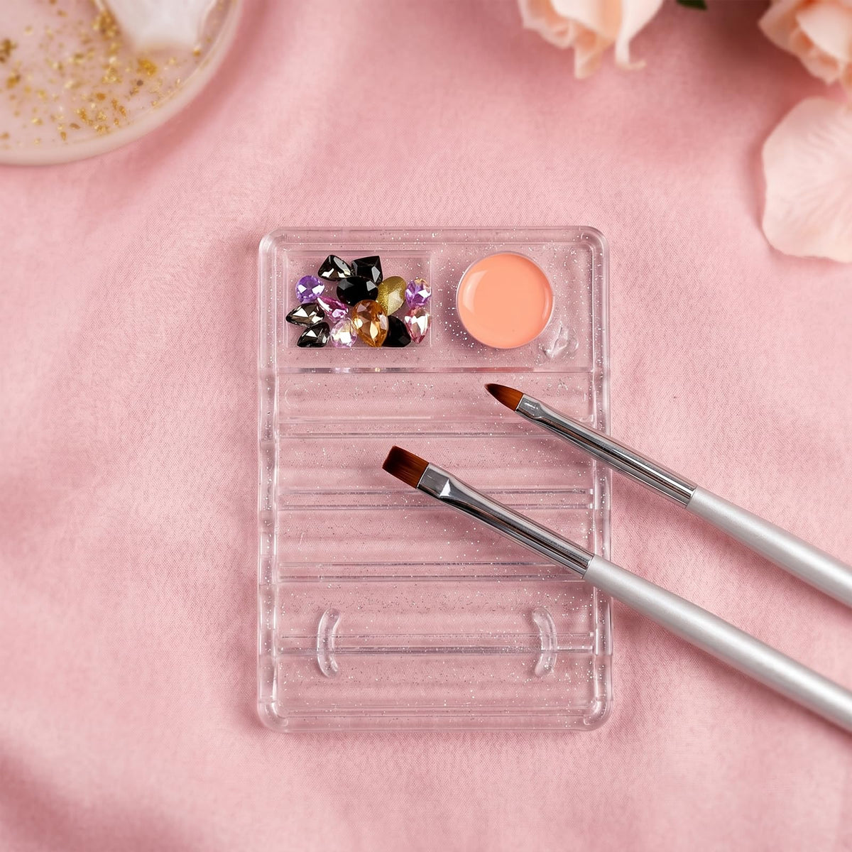 Mixing palette and pen holder for nail art tools