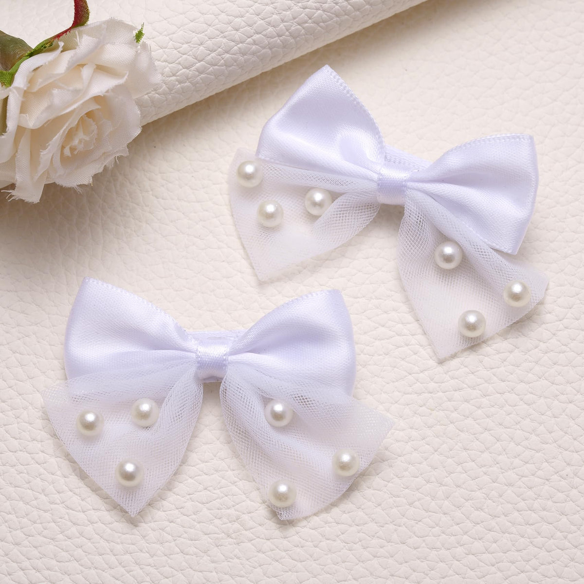 MIXJOY Flower Girl Pearl Hair Clip on wedding-themed display card