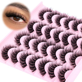 Model wearing zanlufly Cat Eye False Lashes