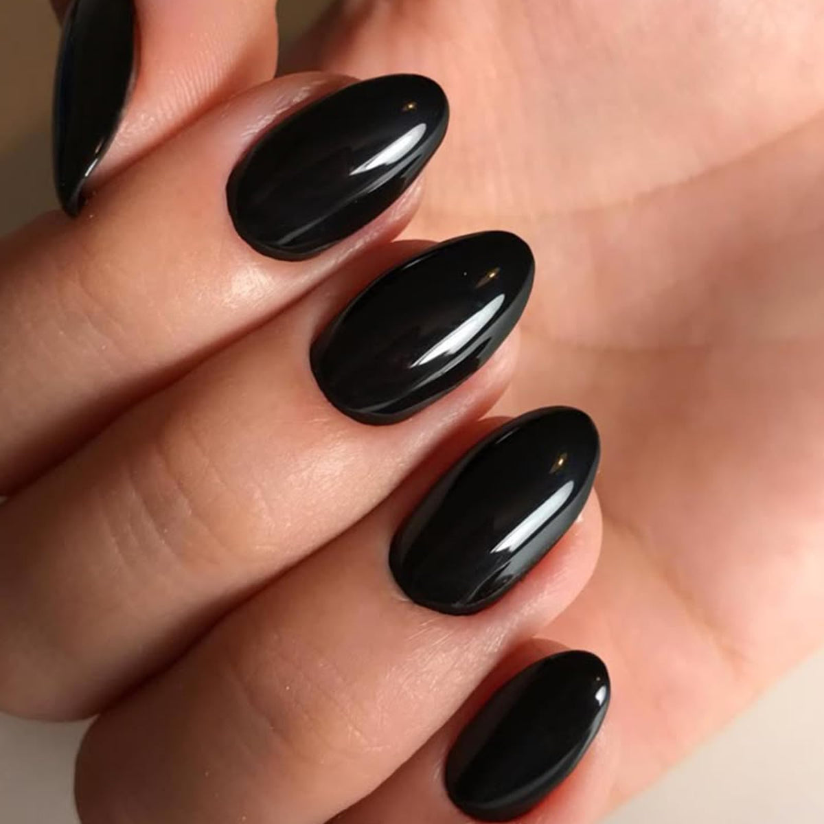 modelones Black Short Press on Nails showing various sizes