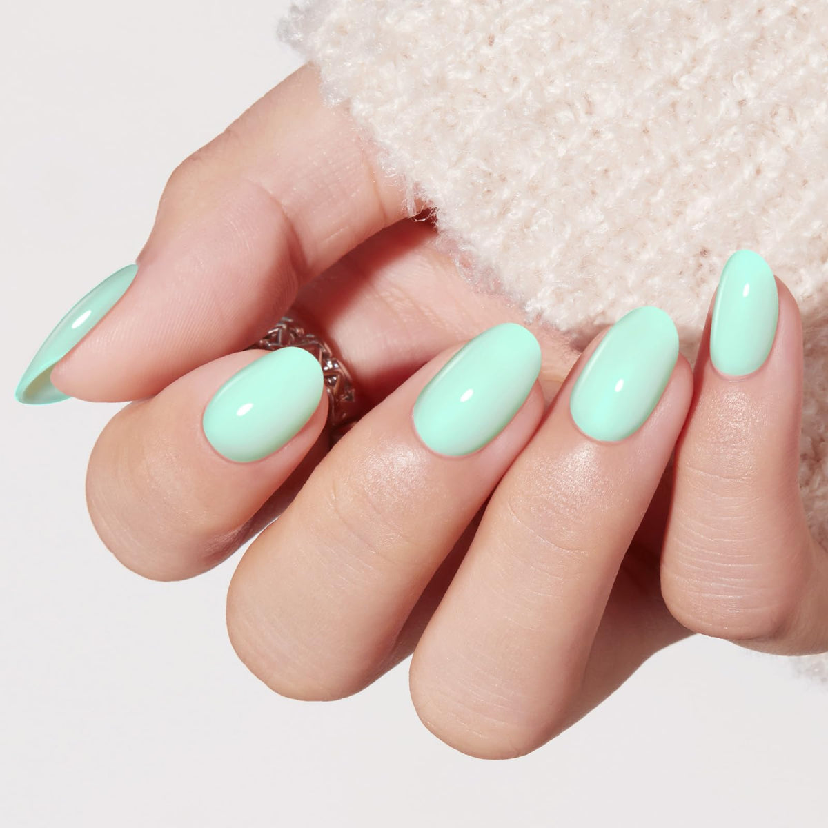 modelones Mint Green Oval Press On Nails Kit front view
