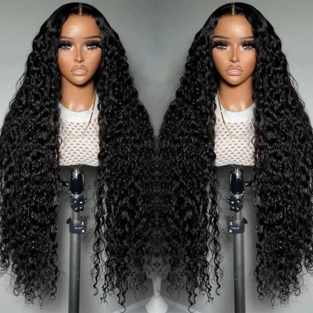 Momaksa 30 Inch Lace Front Wig close-up of HD lace