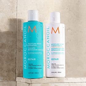 Moroccanoil Moisture Repair Shampoo label close-up