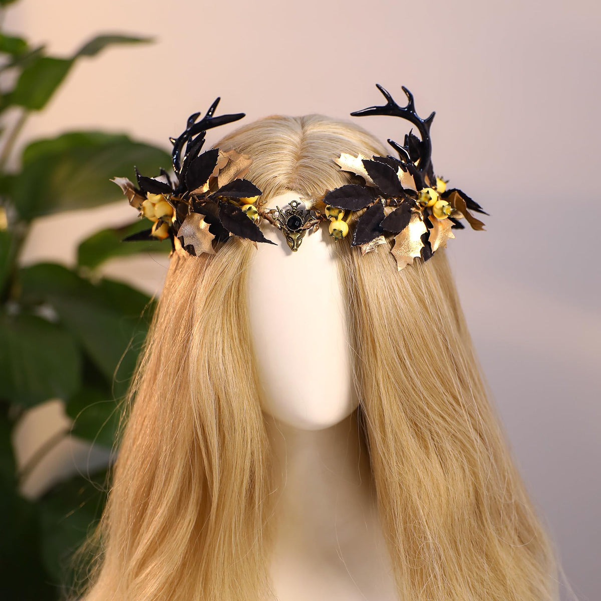 MOSTORY Light Up Antler Crown close-up of artificial flowers