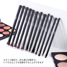 MSQ concealer brush from the makeup brushes set