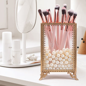 MSQ concealer brush showcasing soft synthetic hairs