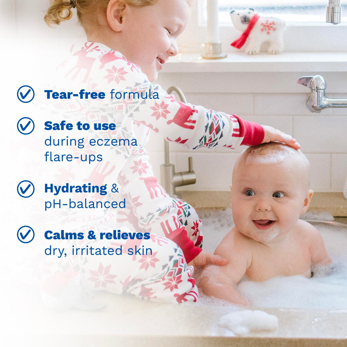 Mustela Stelatopia Cleansing Gel in a baby bath setting