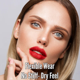 Mynena Glory Lipstick on model's lips