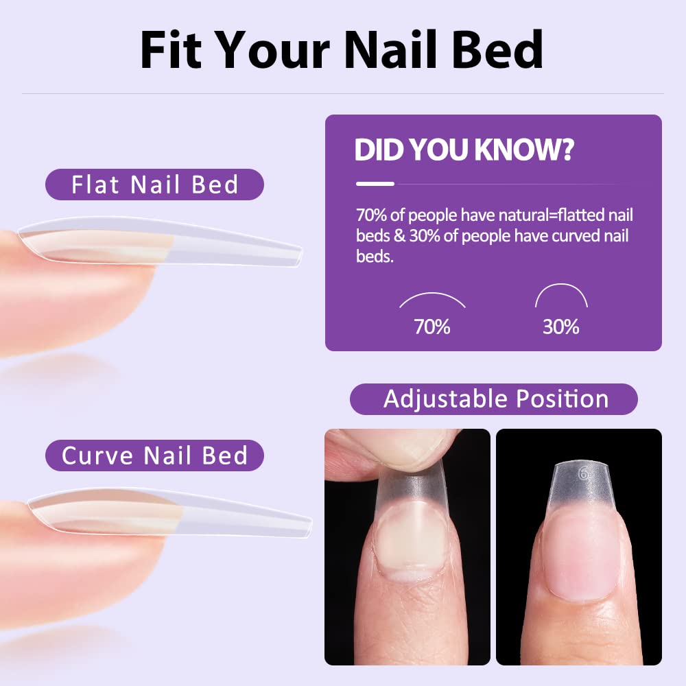 Nail art decorated with rhinestones using BTArtbox glue