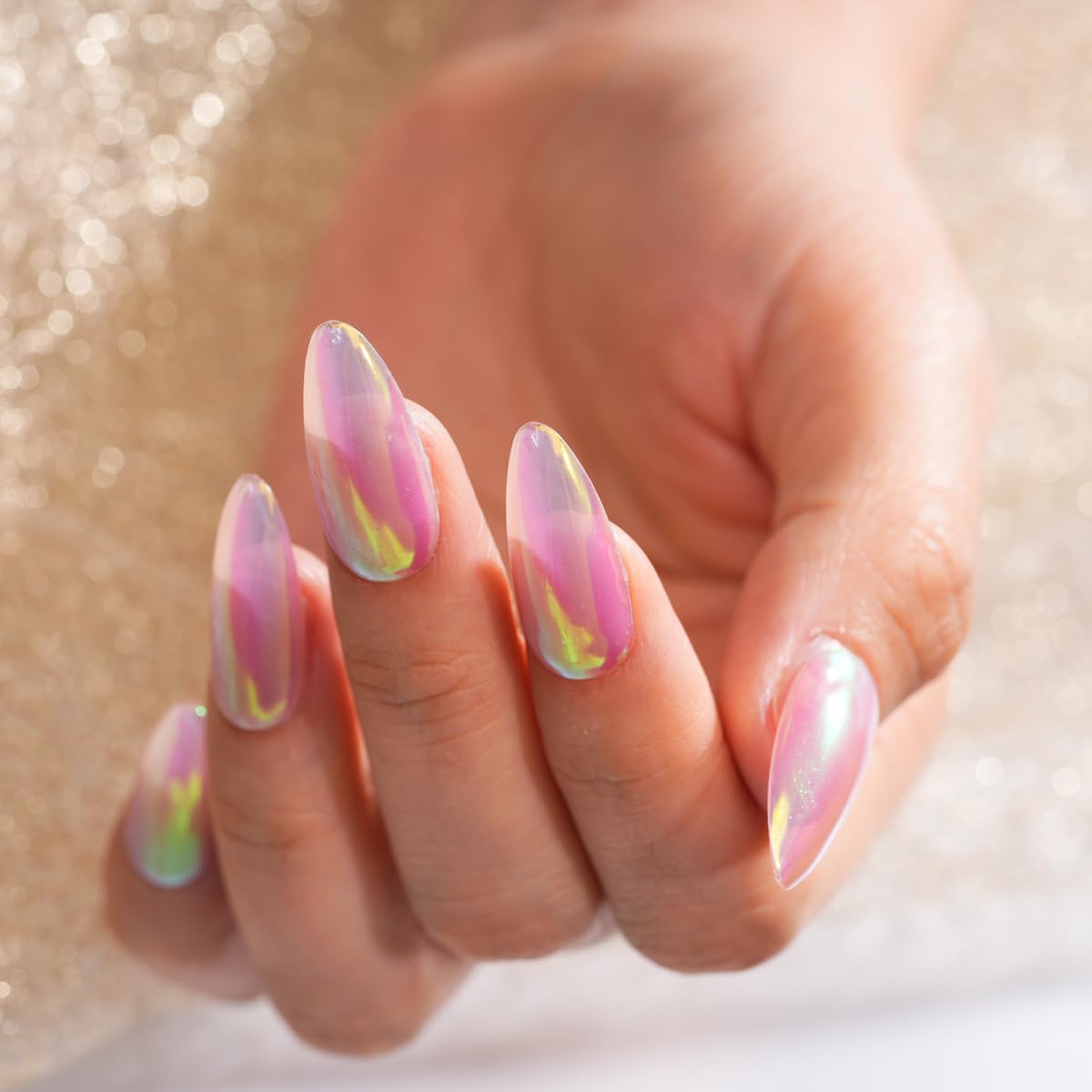 Nail art design using Pretty Diva Aurora Chrome Nail Powder