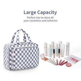 Narwey Hanging Toiletry Bag showing spacious interior