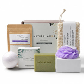 NATURAL AMOR Spa Gift Set including peppermint soap bar and bath bomb