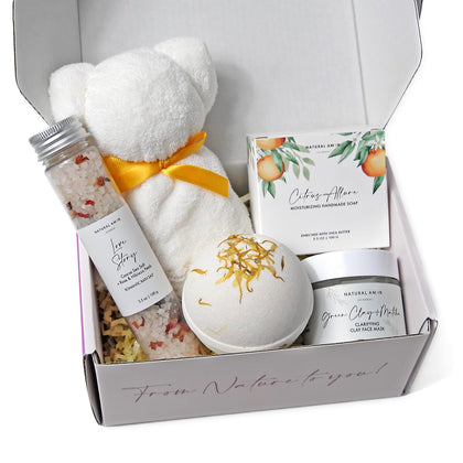 NATURAL AMOR Spa Gift Set including soap, bath salt, and bath bomb