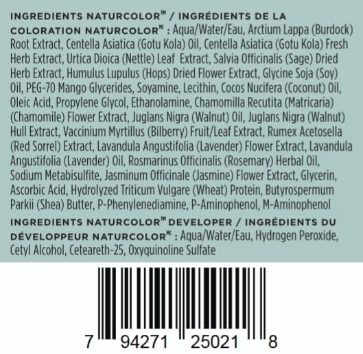 Naturcolor Haircolor application process with model