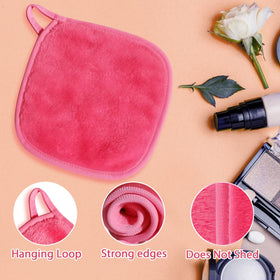 Natwag Makeup Remover Cloths being used for makeup removal