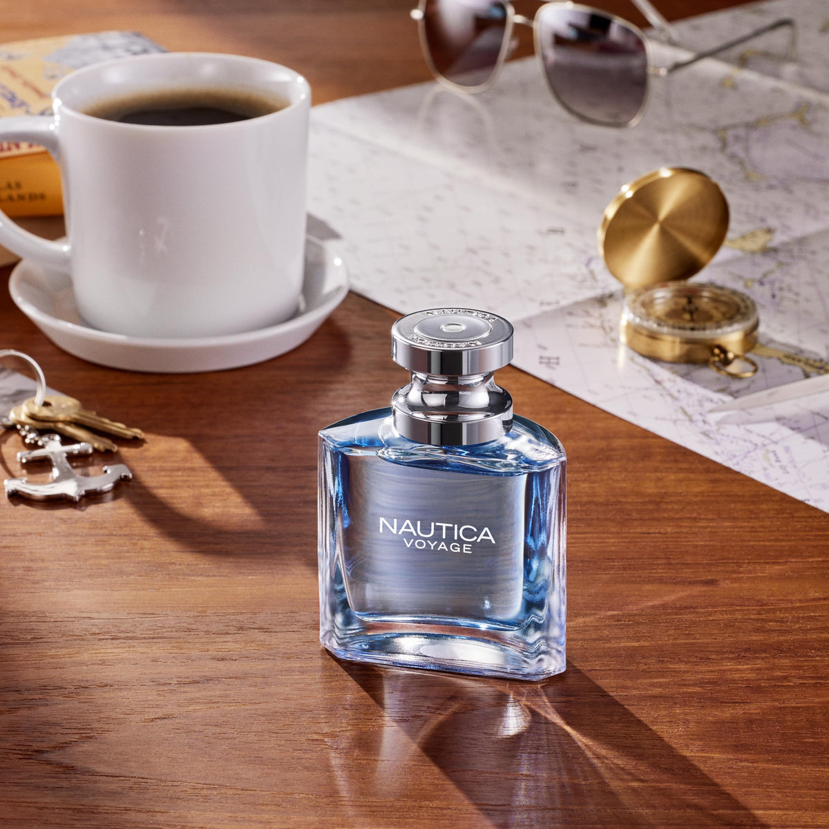 Nautica Voyage Eau de Toilette bottle side view