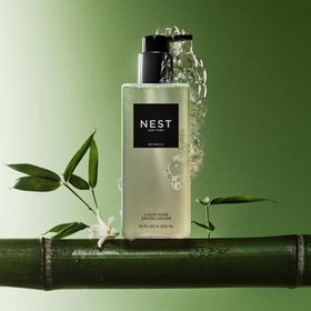 NEST New York Liquid Soap Bamboo pump close-up