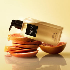 NEST New York Liquid Soap Grapefruit texture close-up