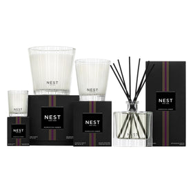 NEST New York Liquid Soap Moroccan Amber in lifestyle setting