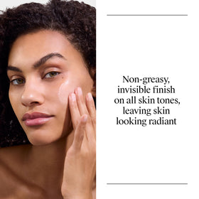 Neutrogena Invisible Defense Face Serum SPF 60 packaging