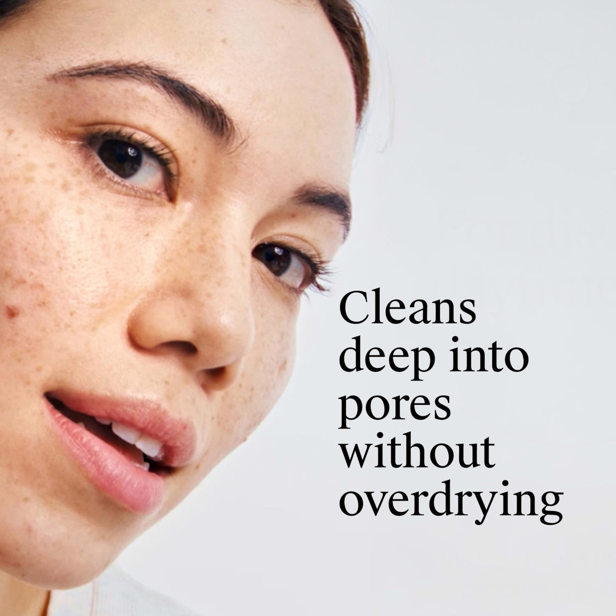 Neutrogena Rapid Clear Acne Face Pads side view