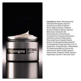 Neutrogena Rapid Wrinkle Repair Face Moisturizer application on skin