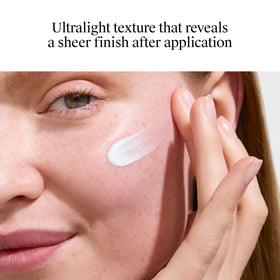Neutrogena Ultra Sheer Liquid Mineral Face Sunscreen SPF 70 texture close-up