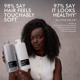 Nexxus Therappe Humectress Shampoo texture close-up