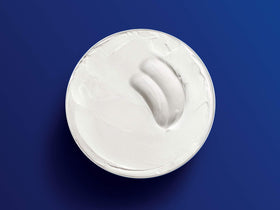 NIVEA Creme 200ml packaging with ingredients list