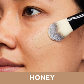 No7 Lift & Luminate Foundation bottle with pump
