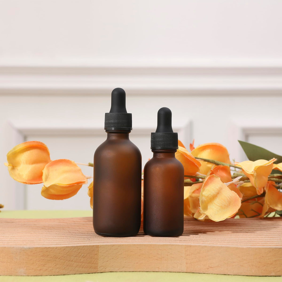 NOOEEISS dropper bottles in a beauty setting