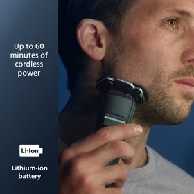 Norelco 7600 Electric Shaver user manual and accessories
