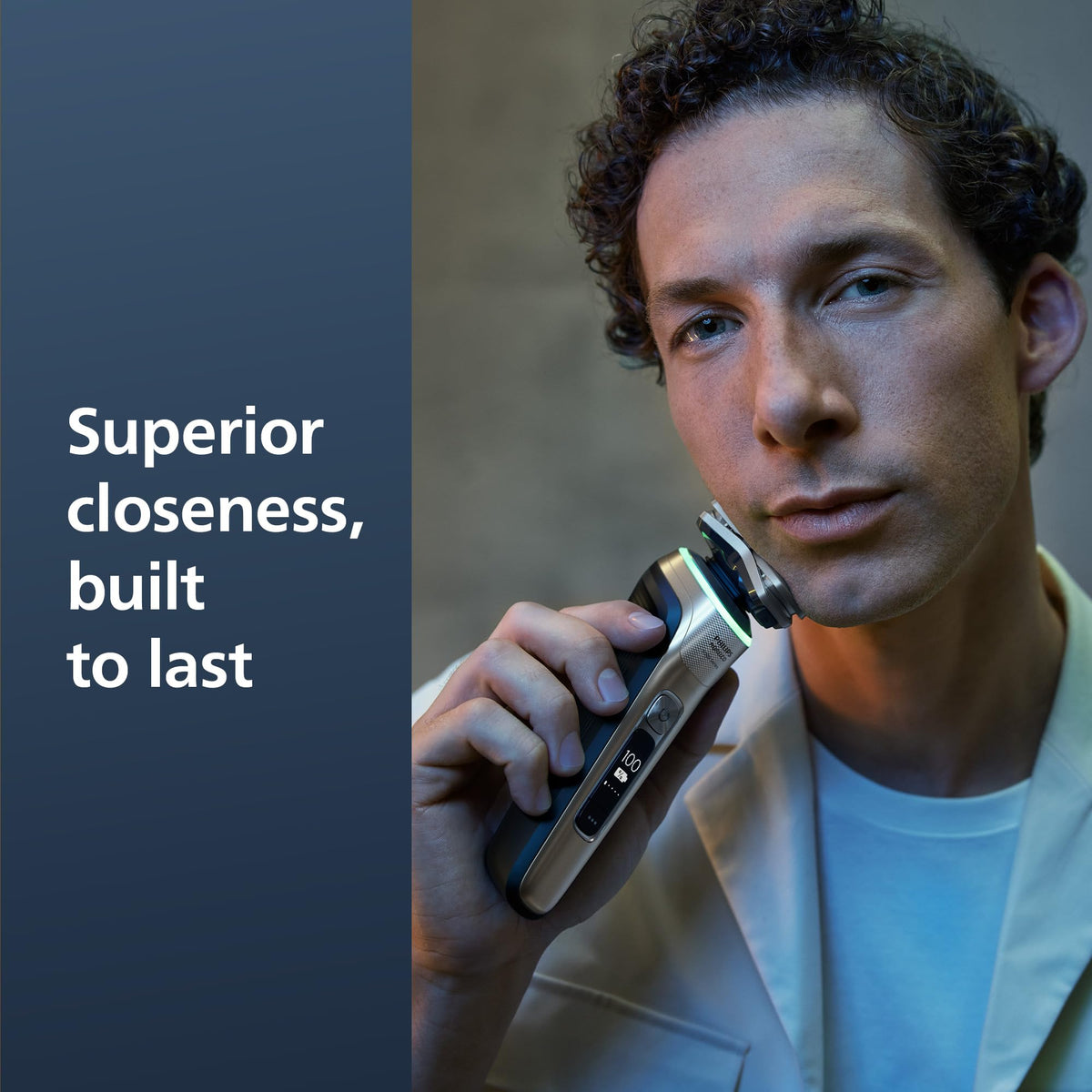 Norelco 9000 Electric Shaver with Quick Clean Pod and cartridges