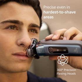 Norelco i9000 Electric Shaver showing flexible compact heads