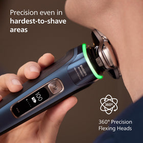 Norelco i9000 Prestige Electric Shaver charging stand and Quick Clean Pod