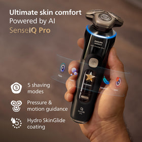 Norelco i9000 Prestige Electric Shaver close-up of NanoTech Precision blades