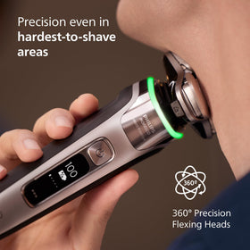 Norelco i9000 Prestige Electric Shaver showing 360° Precision Flexing Heads