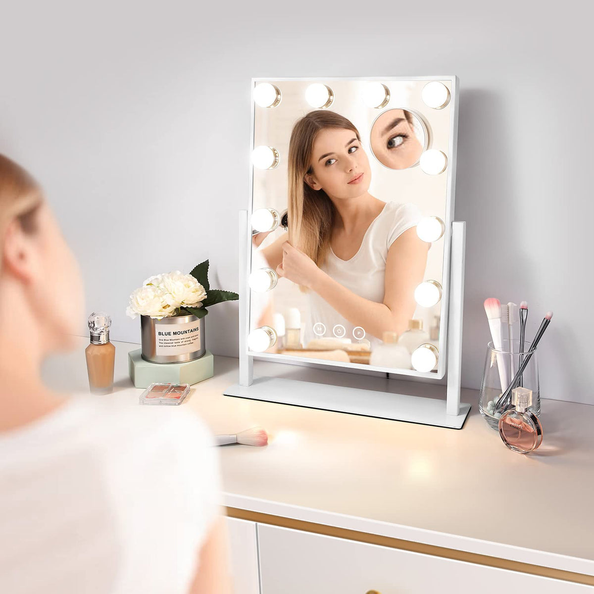 NUSVAN Vanity Makeup Mirror packaging