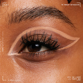 NYX Epic Ink Eyeliner brush tip close-up