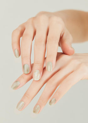 ohora Semi Gel Nail Strips N Green Tea prep pads and nail file