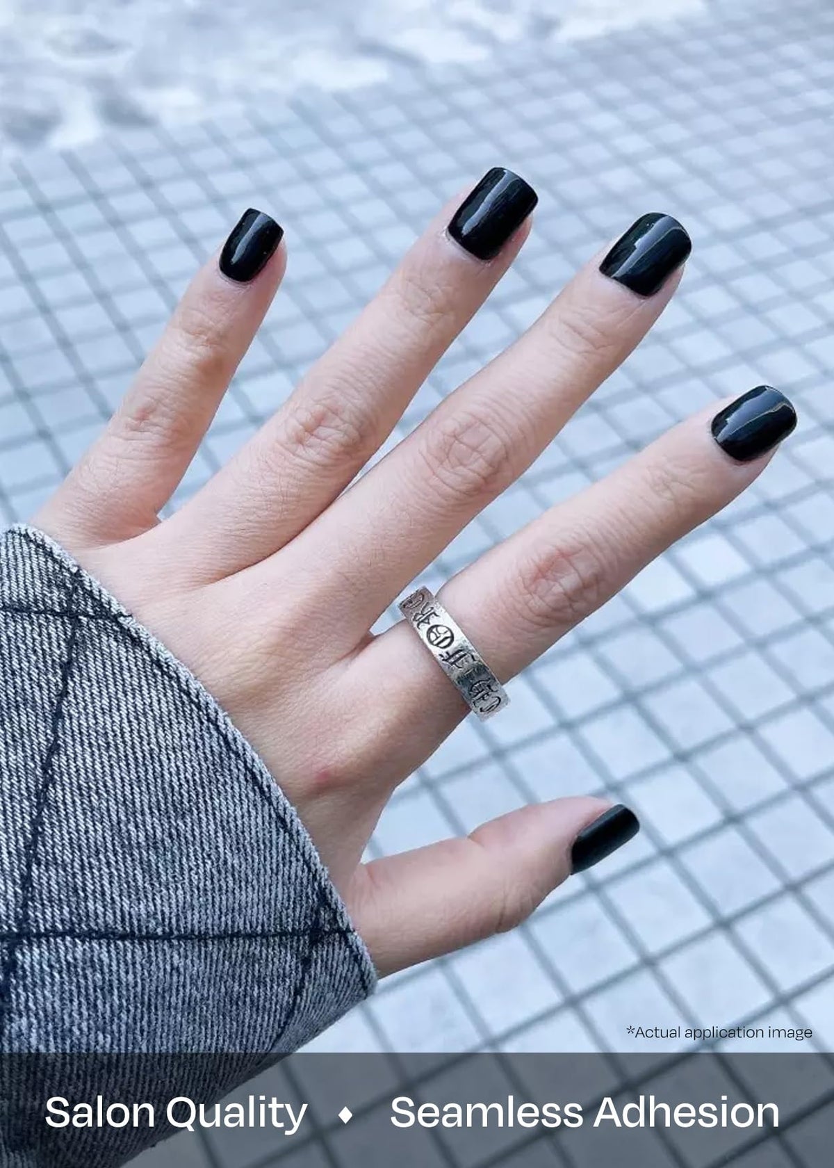 ohora Semi Gel Nail Strips N Onyx close-up of nail wraps